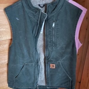 Women’s carhartt vest
